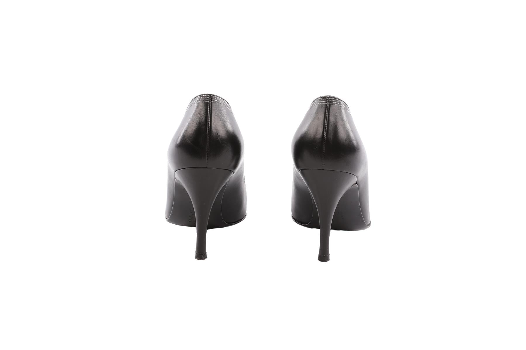 SALVATORE FERRAGAMO BLACK VINTAGE LEATHER PUMPS EU 36.5 UK 3.5 US 6.5