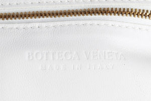 BOTTEGA VENETA WHITE THE CHAIN CASSETTE INTRECCIATO LEATHER SHOULDER BAG