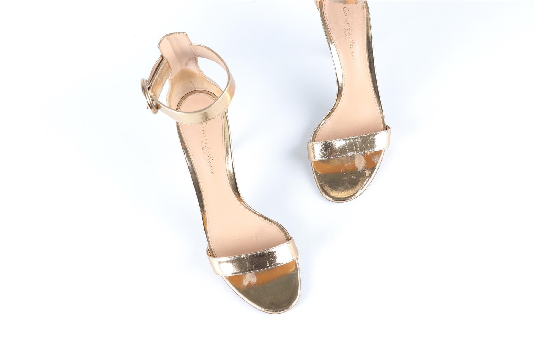 GIANVITO ROSSI GOLD LEATHER SANDALS EU 38.5 UK 5.5 US 8.5