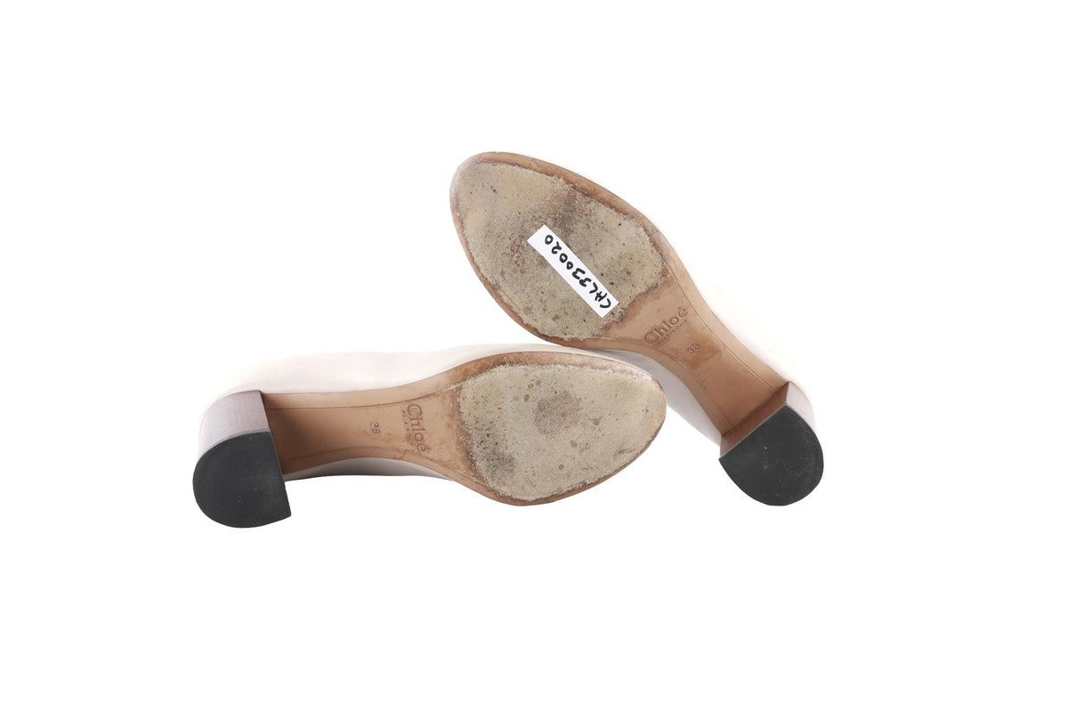 NUDE LEATHER PUMPS
