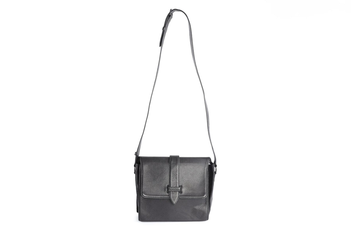 CHANEL BLACK 2000 - 2002 LEATHER SHOULDER BAG
