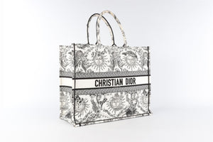 CHRISTIAN DIOR WHITE BOOK LARGE TOILE DE JOUY SOLEIL CANVAS TOTE BAG