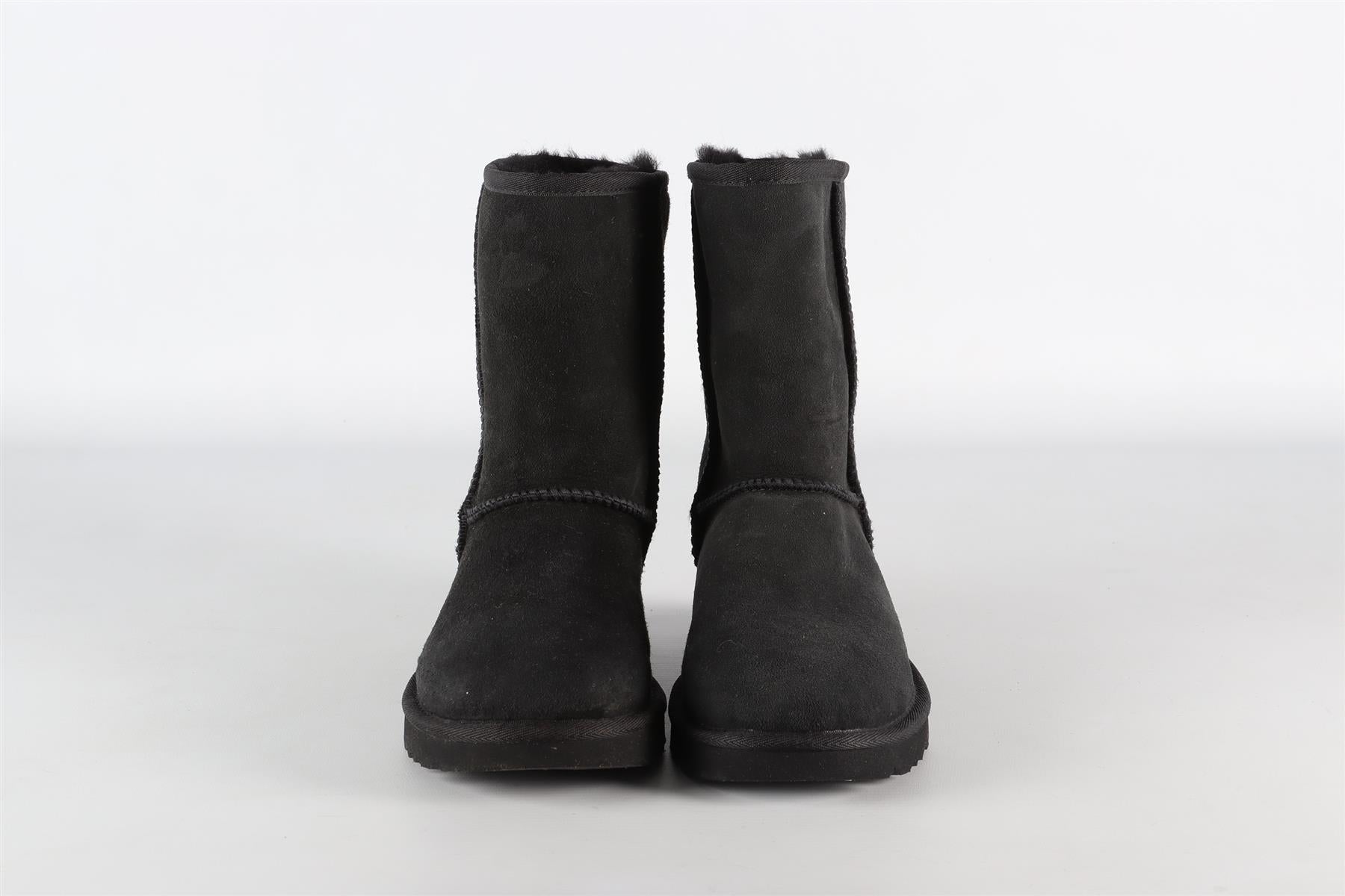 UGG BLACK KIDS GIRLS BOOTS EU 37 UK 4 US 6