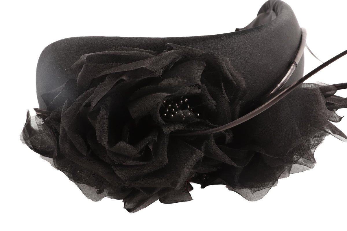 LAURA CATHCART BLACK FASCINATOR