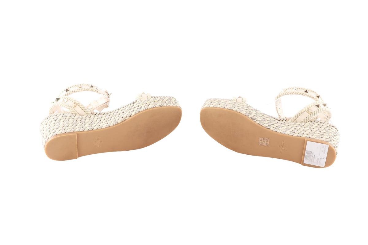 VALENTINO GARAVANI CREAM ROCKSTUD LEATHER ESPADRILLE WEDGE SANDALS EU 38 UK 5 US 8