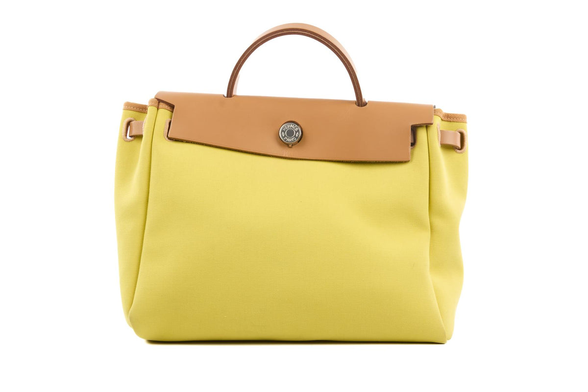 HERMÈS YELLOW 2020 HERBAG 31 CANVAS SHOULDER BAG IN JAUNE CITRON