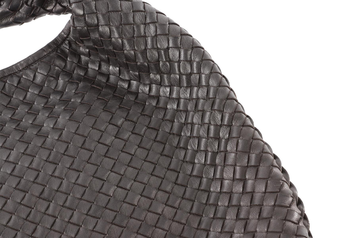 BLACK MEDIUM INTRECCIATO LEATHER SHOULDER BAG