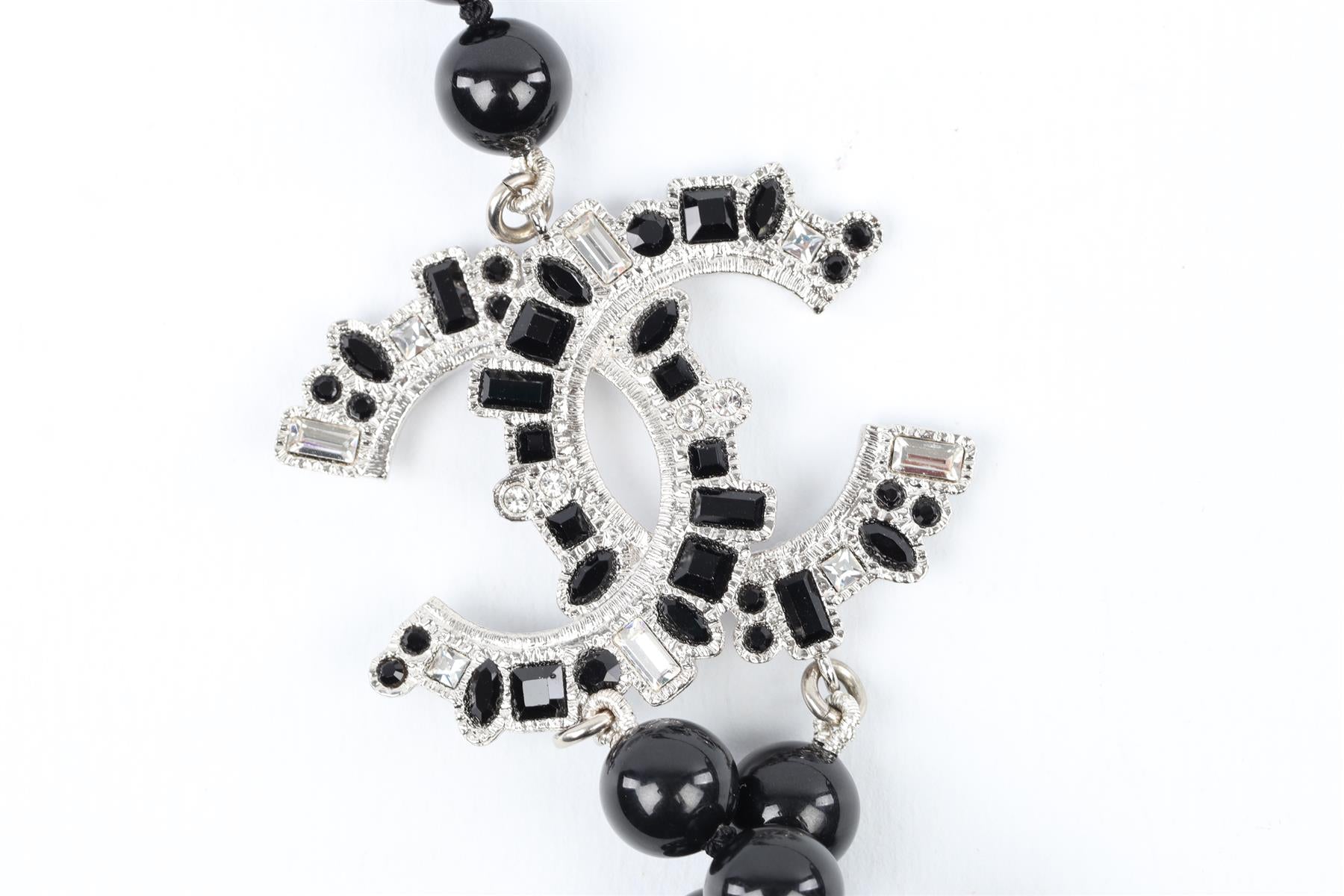 CHANEL BLACK 2016 CC PEARL NECKLACE