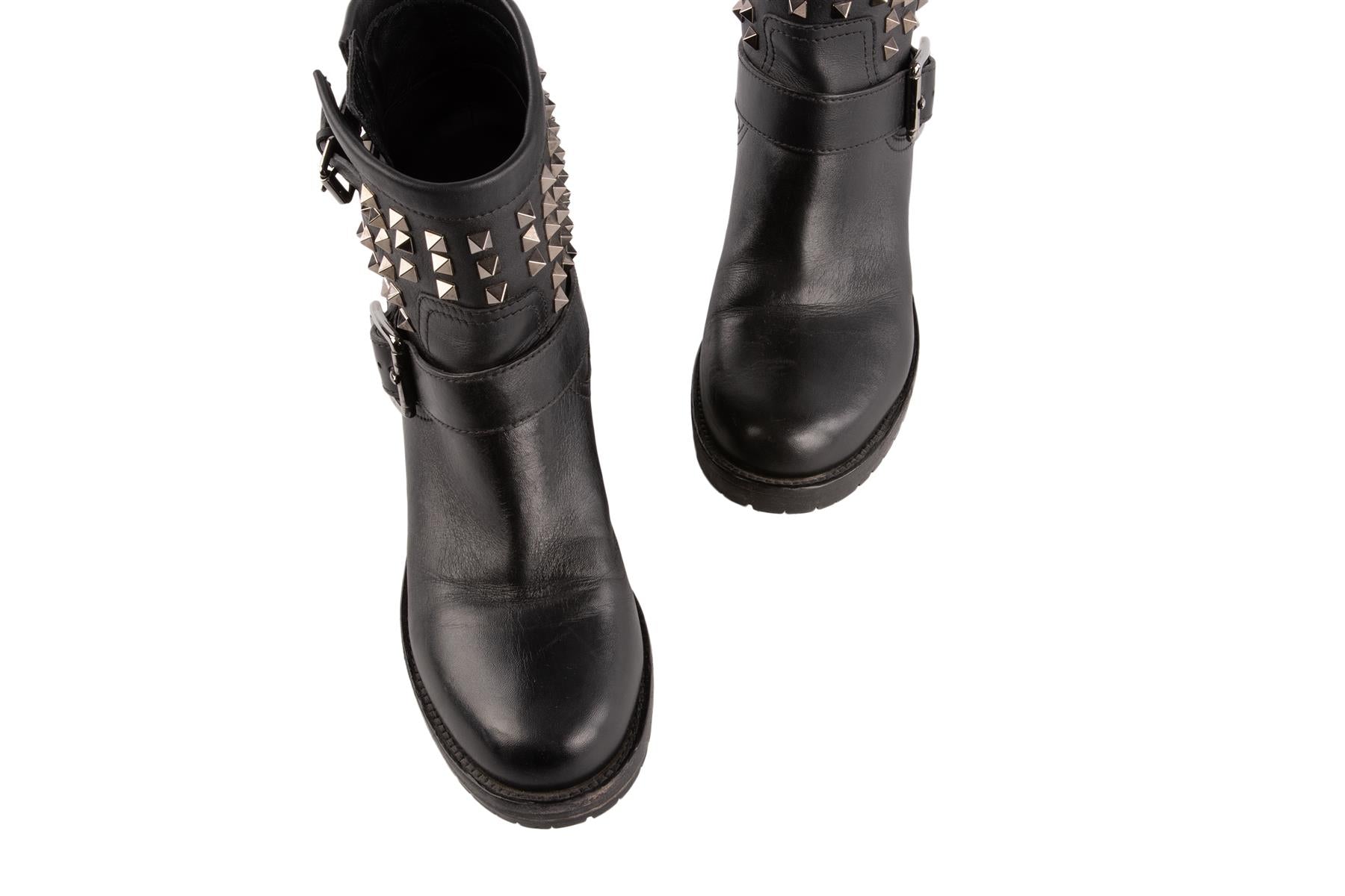 VALENTINO GARAVANI BLACK ROCKSTUD LEATHER ANKLE BOOTS EU 39