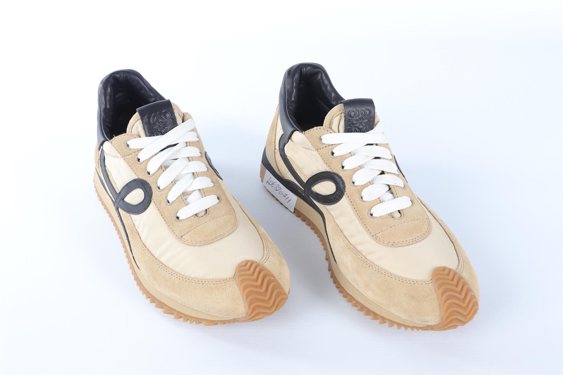 LOEWE BEIGE FLOW RUNNER SUEDE SNEAKERS EU 38 UK 5 US 8