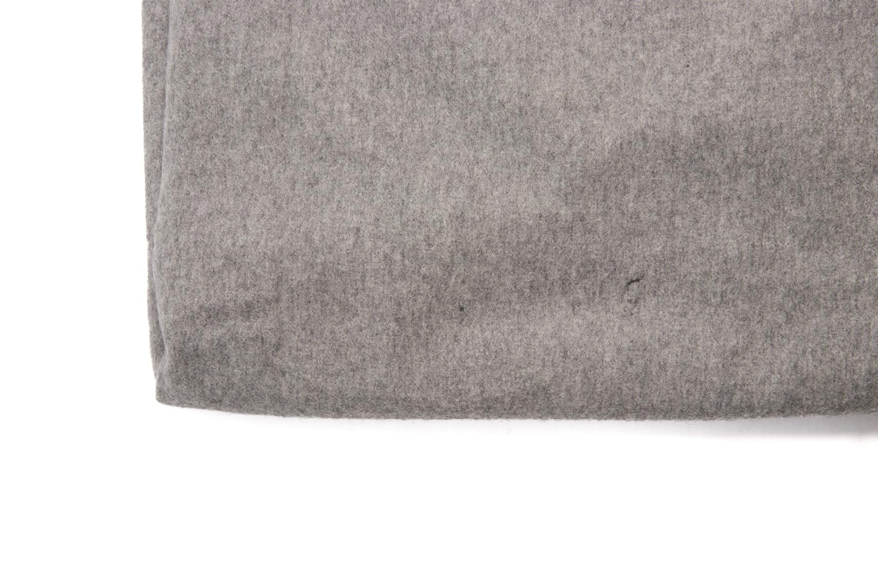 LORO PIANA GREY CASHMERE THROW