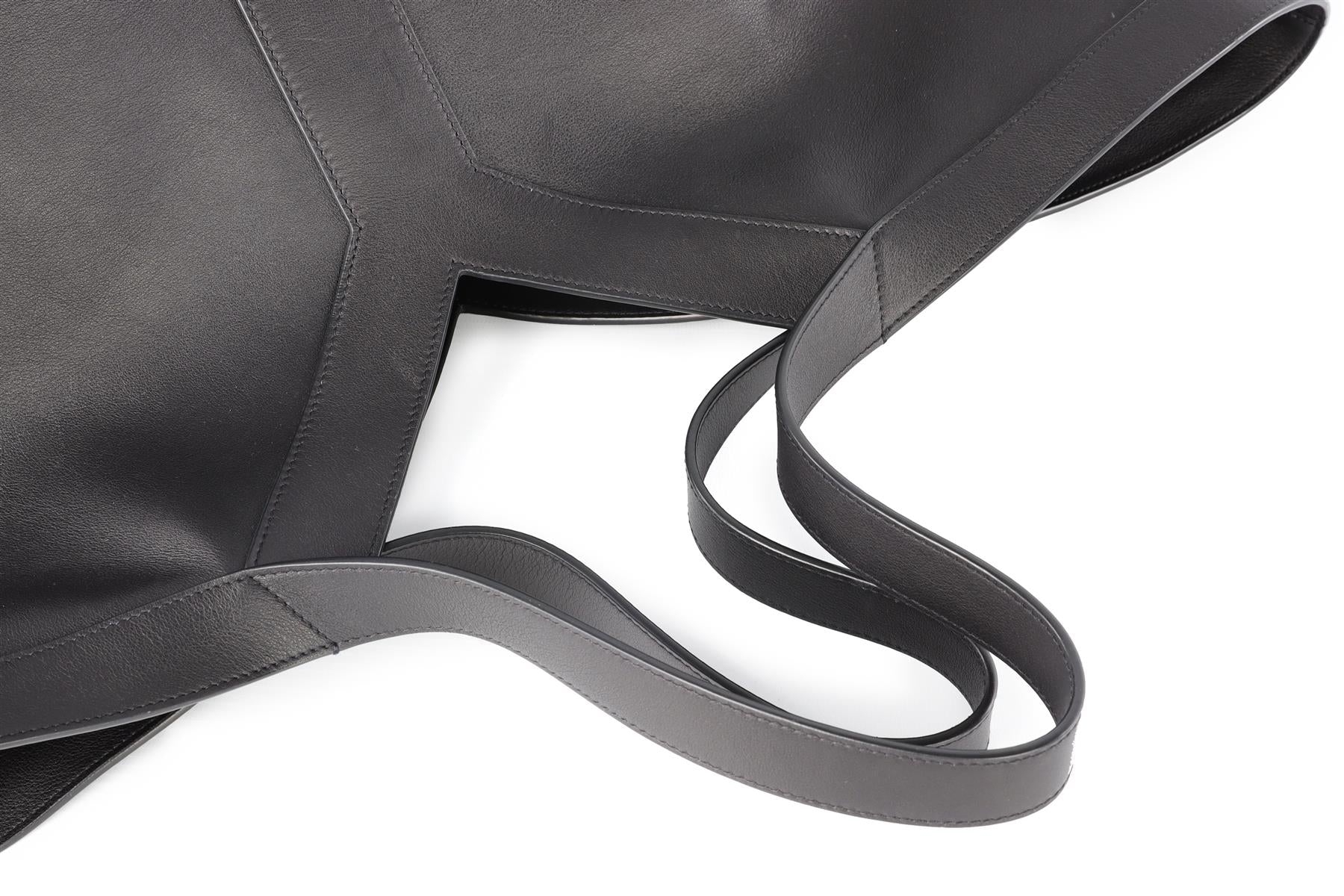 SAINT LAURENT BLACK Y LEATHER TOTE BAG