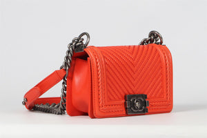 CHANEL ORANGE 2017 BOY SMALL CHEVRON LEATHER SHOULDER BAG