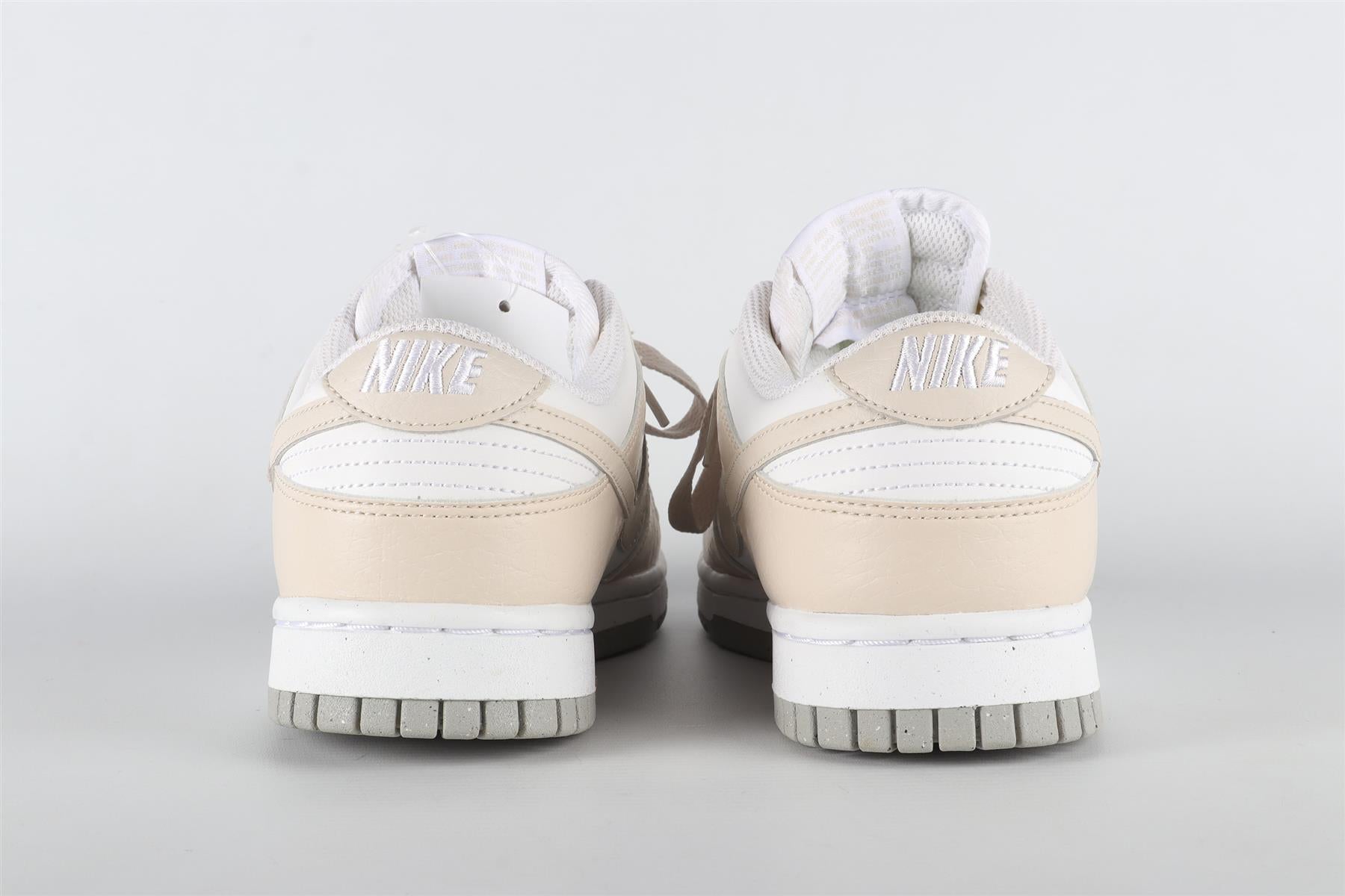 NIKE WHITE NATURE WHITE SNEAKERS EU 39 UK 5.5 US 8