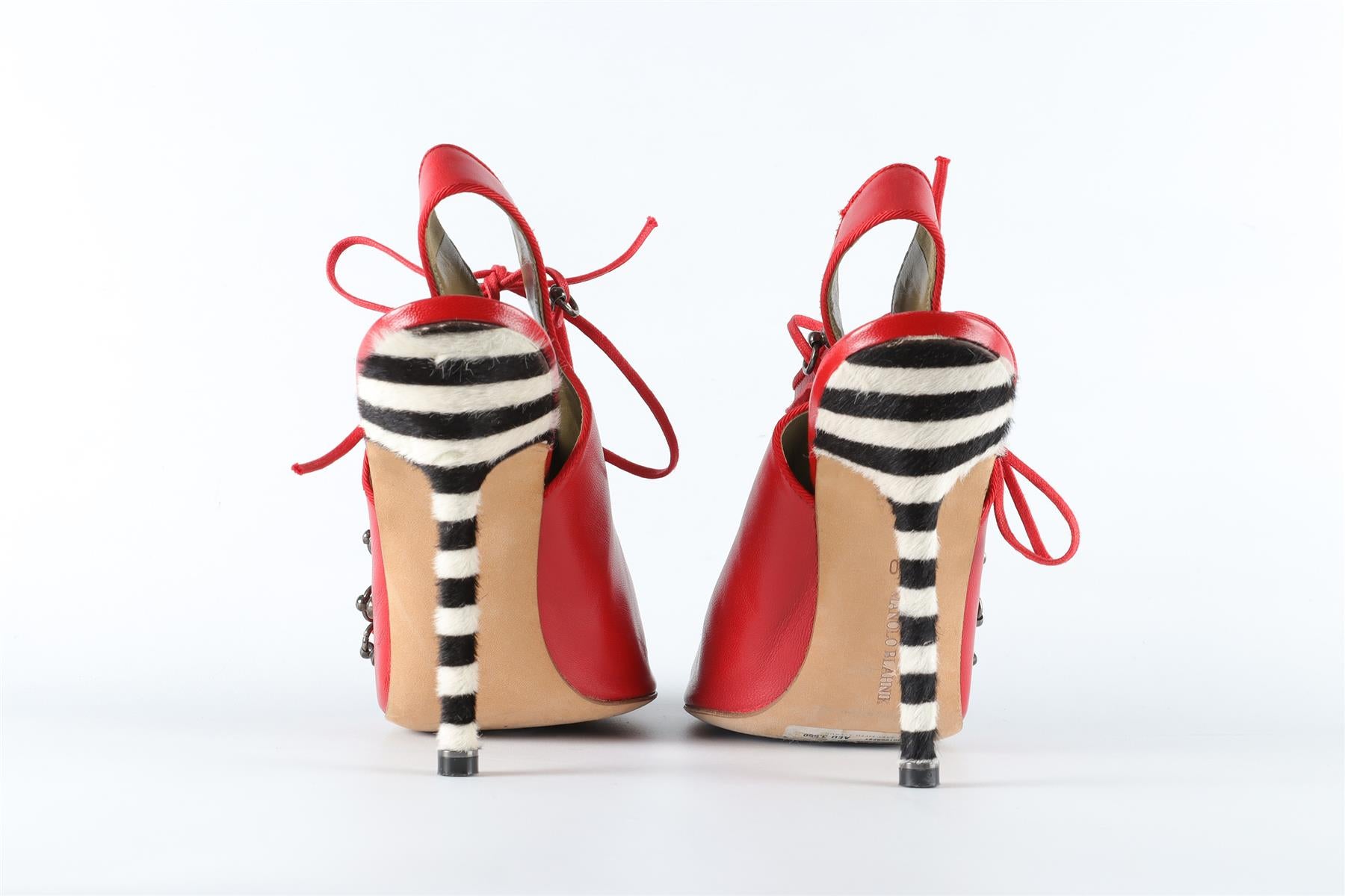 MANOLO BLAHNIK RED LEATHER SANDALS EU 40 UK 7 US 10