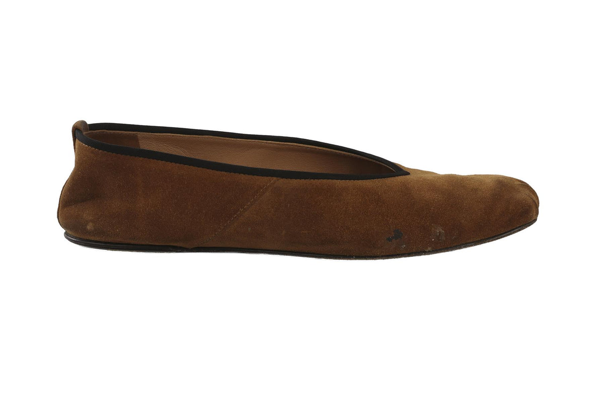 THE ROW TAN SUEDE BALLET FLATS  EU 38 UK 5 US 8