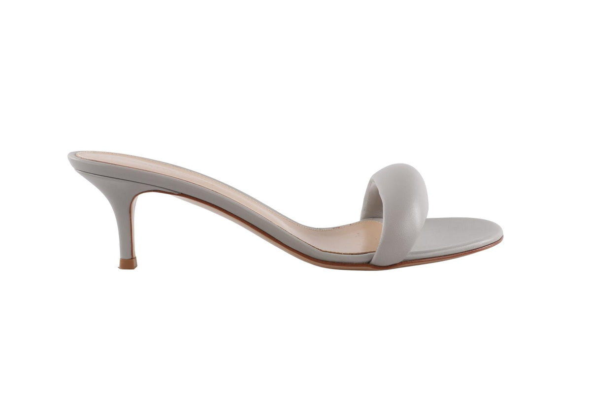 GIANVITO ROSSI GREY LEATHER MULES EU 39.5 UK 6.5 US 9.5