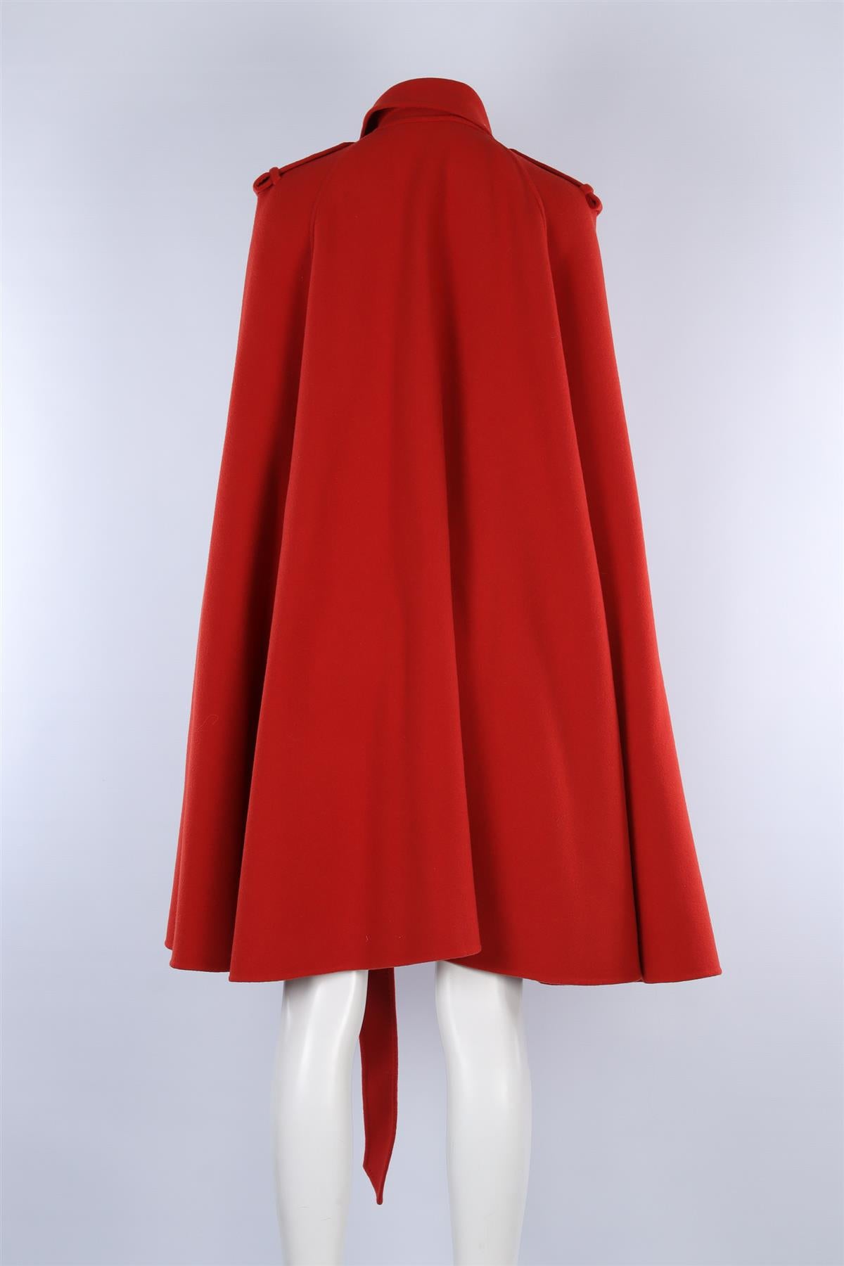 GUCCI RED WOOL CAPE IT 42 UK 10
