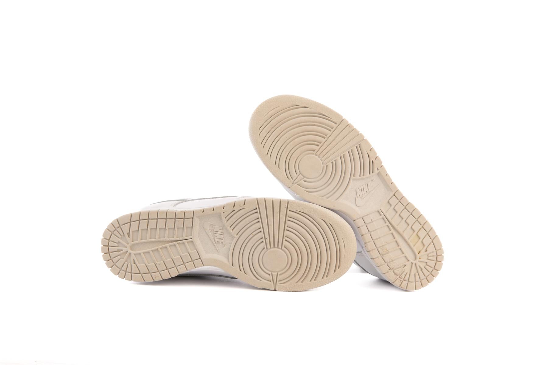 NIKE GREY LEATHER SNEAKERS EU 38.5 UK 5 US 7.5