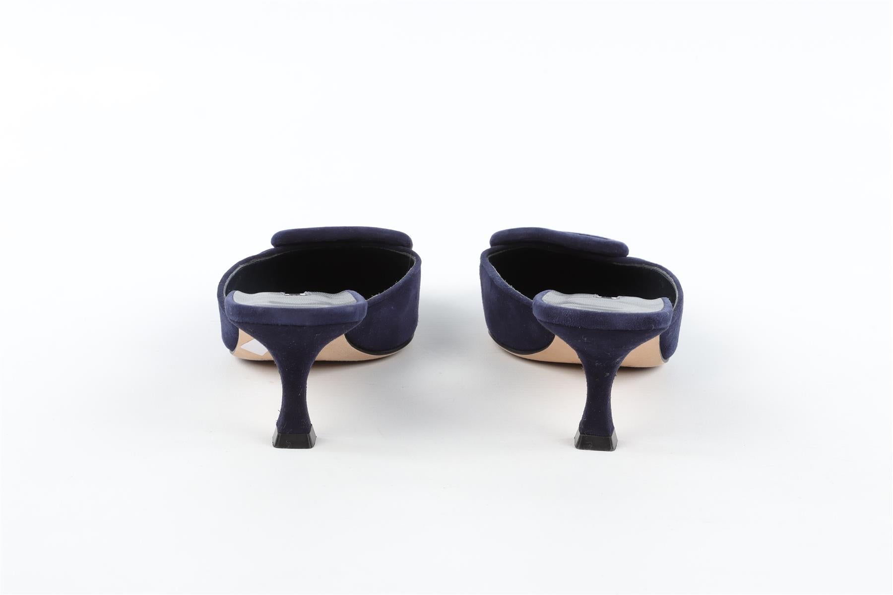 MANOLO BLAHNIK MAYSALE NAVY SUEDE MULES EU 38 UK 5 US 8