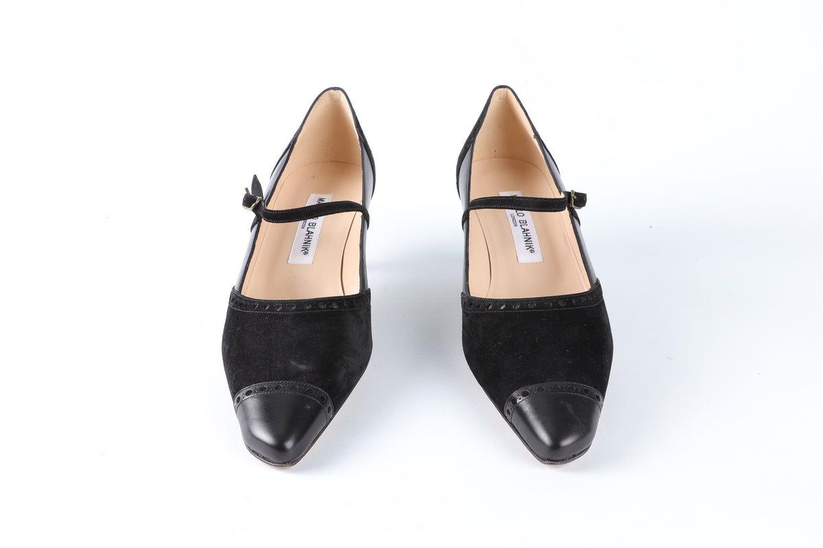 MANOLO BLAHNIK BLACK SUEDE PUMPS EU 38 UK 5 US 8