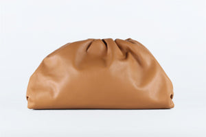 BOTTEGA VENETA BROWN POUCH LARGE LEATHER CLUTCH
