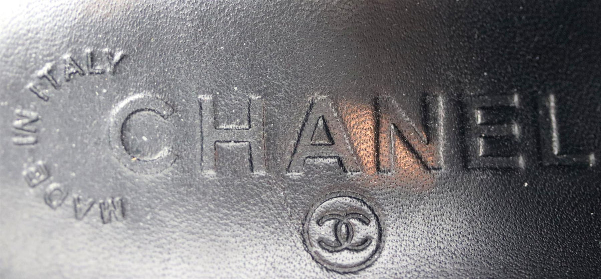 CHANEL LEATHER TRIMMED SATIN SNEAKERS EU 38.5 UK 5.5 US 8.5