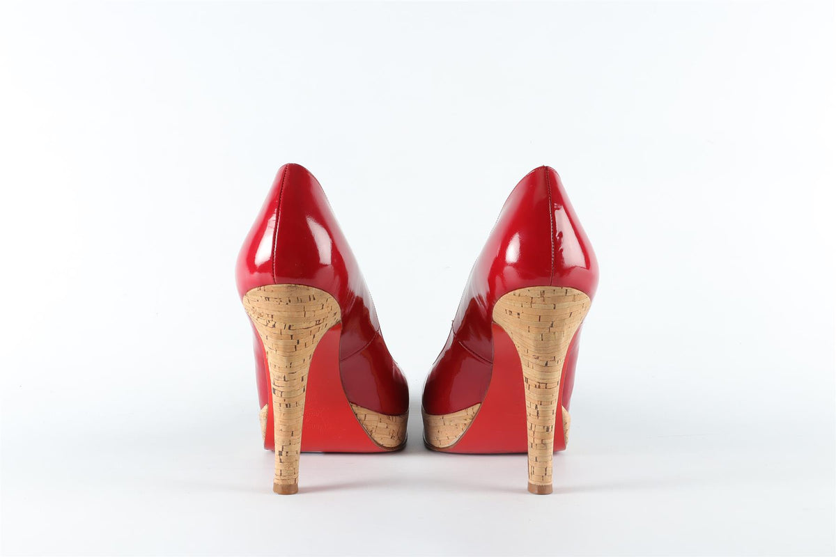 CHRISTIAN LOUBOUTIN RED PATENT LEATHER PUMPS EU 39 UK 6 US 9