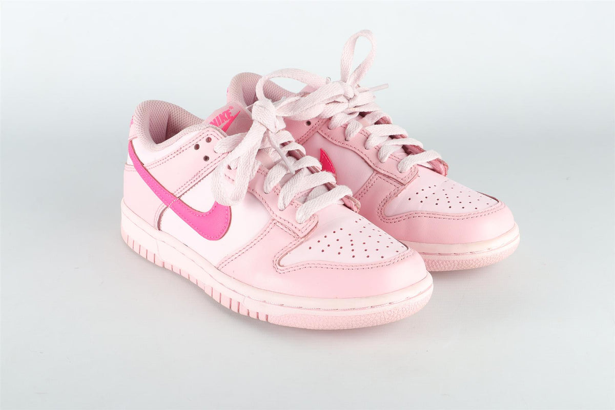 NIKE PINK KIDS GIRLS SNEAKERS EU 35.5 UK 3 US 3.5Y