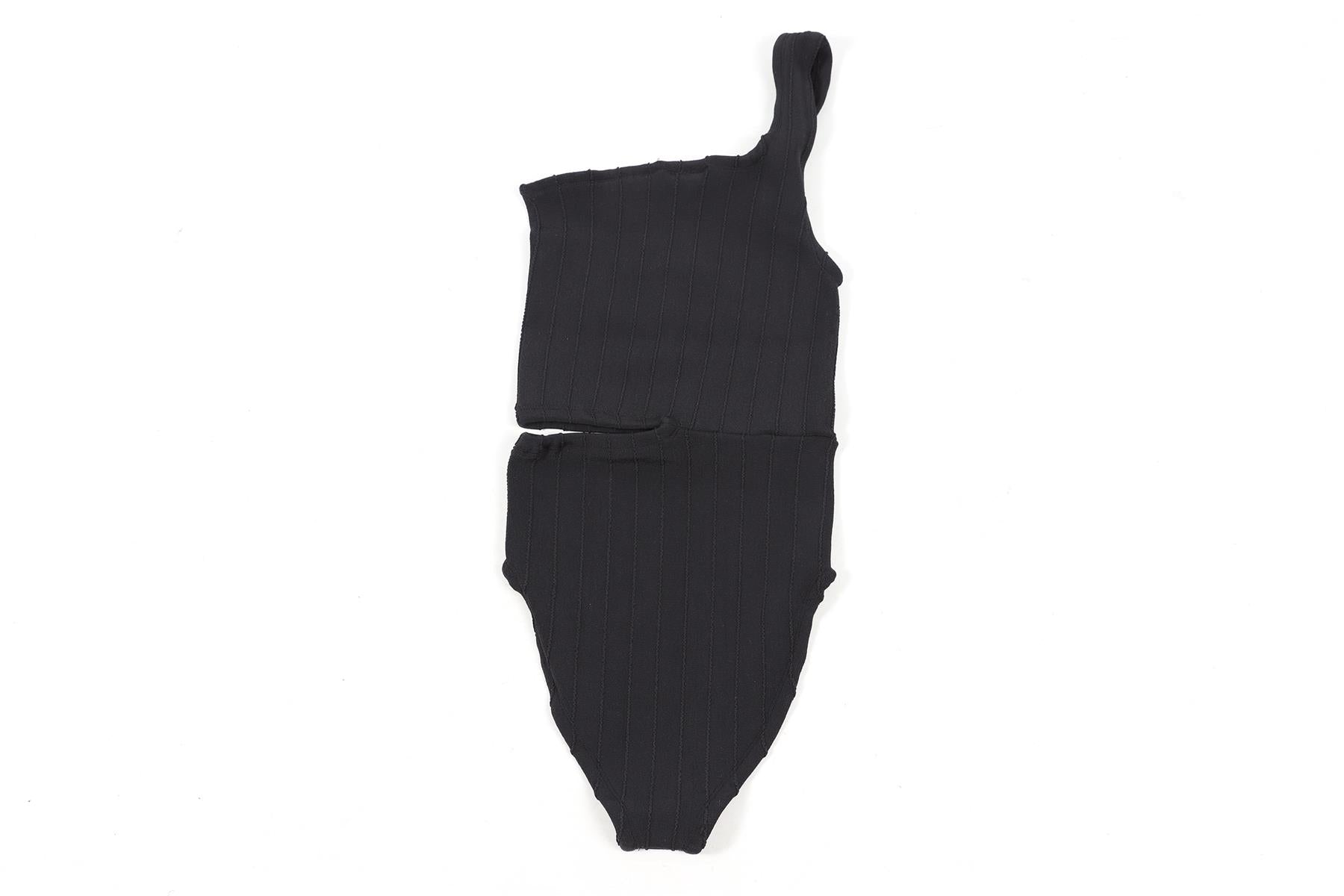 HUNZA G BLACK KNIT SWIMSUIT SMALL