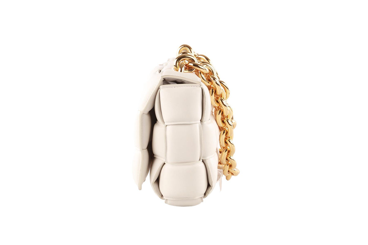 BOTTEGA VENETA ECRU THE CHAIN CASSETTE INTRECCIATO LEATHER SHOULDER BAG