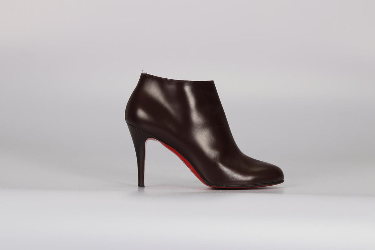 CHRISTIAN LOUBOUTIN LEATHER ANKLE BOOTS EU 39 UK 6 US 9
