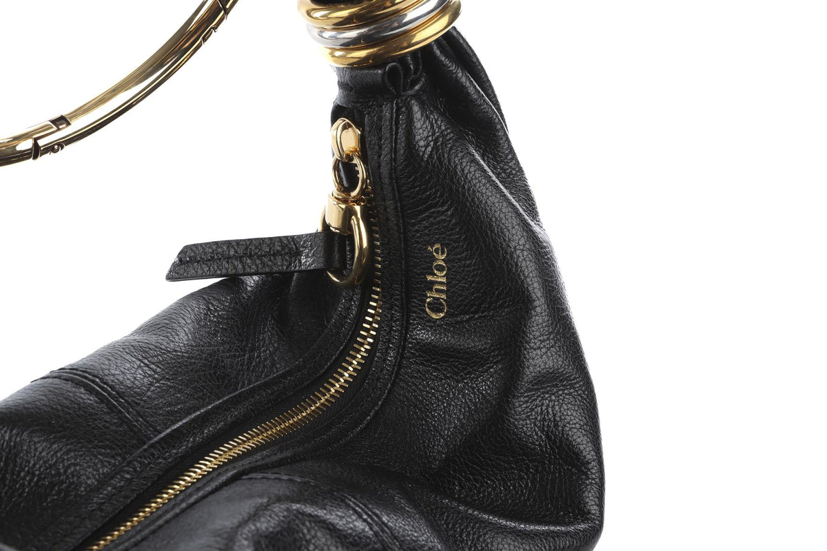CHLOÉ BLACK BRACELET LEATHER SHOULDER BAG