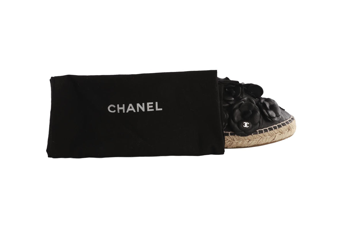 CHANEL BLACK 2017 LEATHER ESPADRILLES EU 41 UK 8 US 11