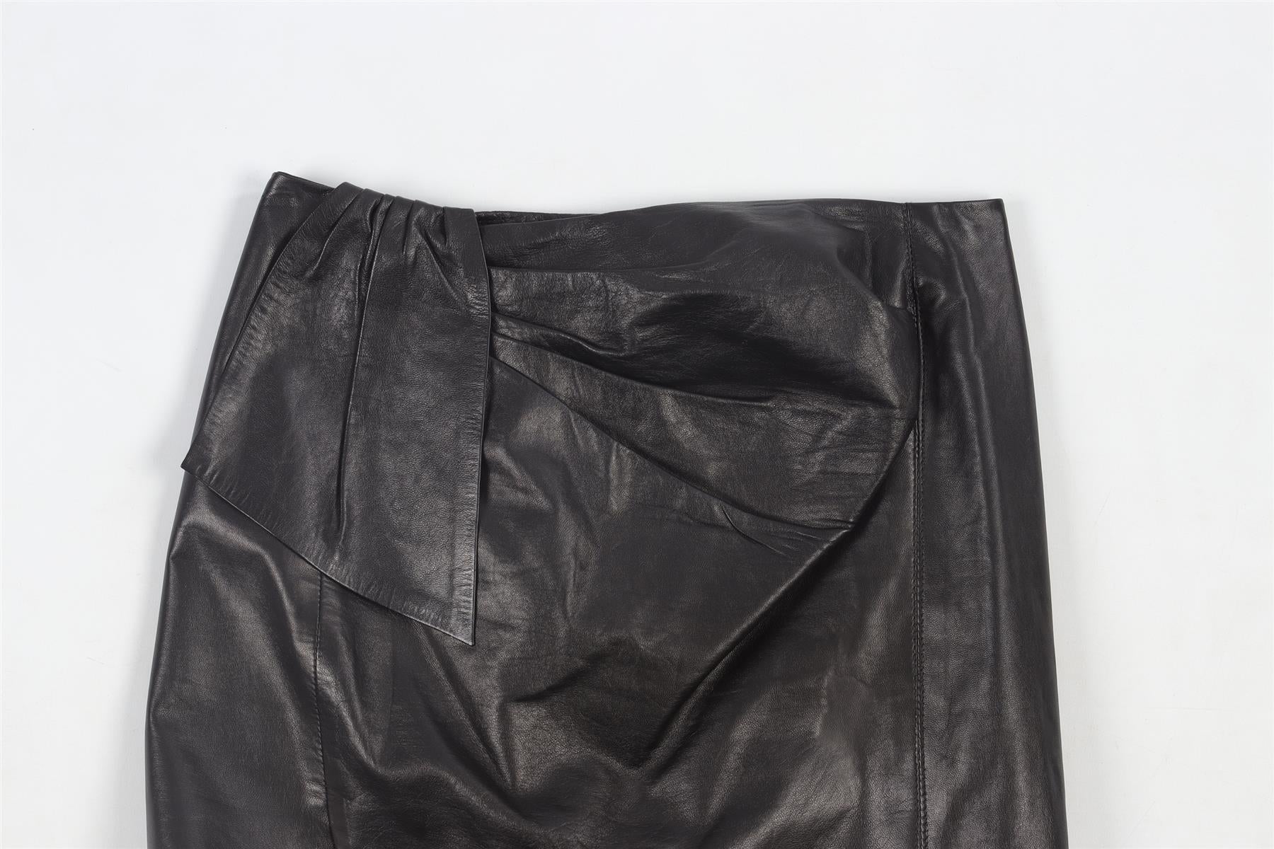 ISABEL MARANT BLACK LEATHER MINI SKIRT FR 32 UK 4