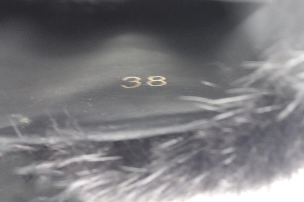 GIVENCHY FUR AND RUBBER SLIDES EU 38 UK 5 US 8