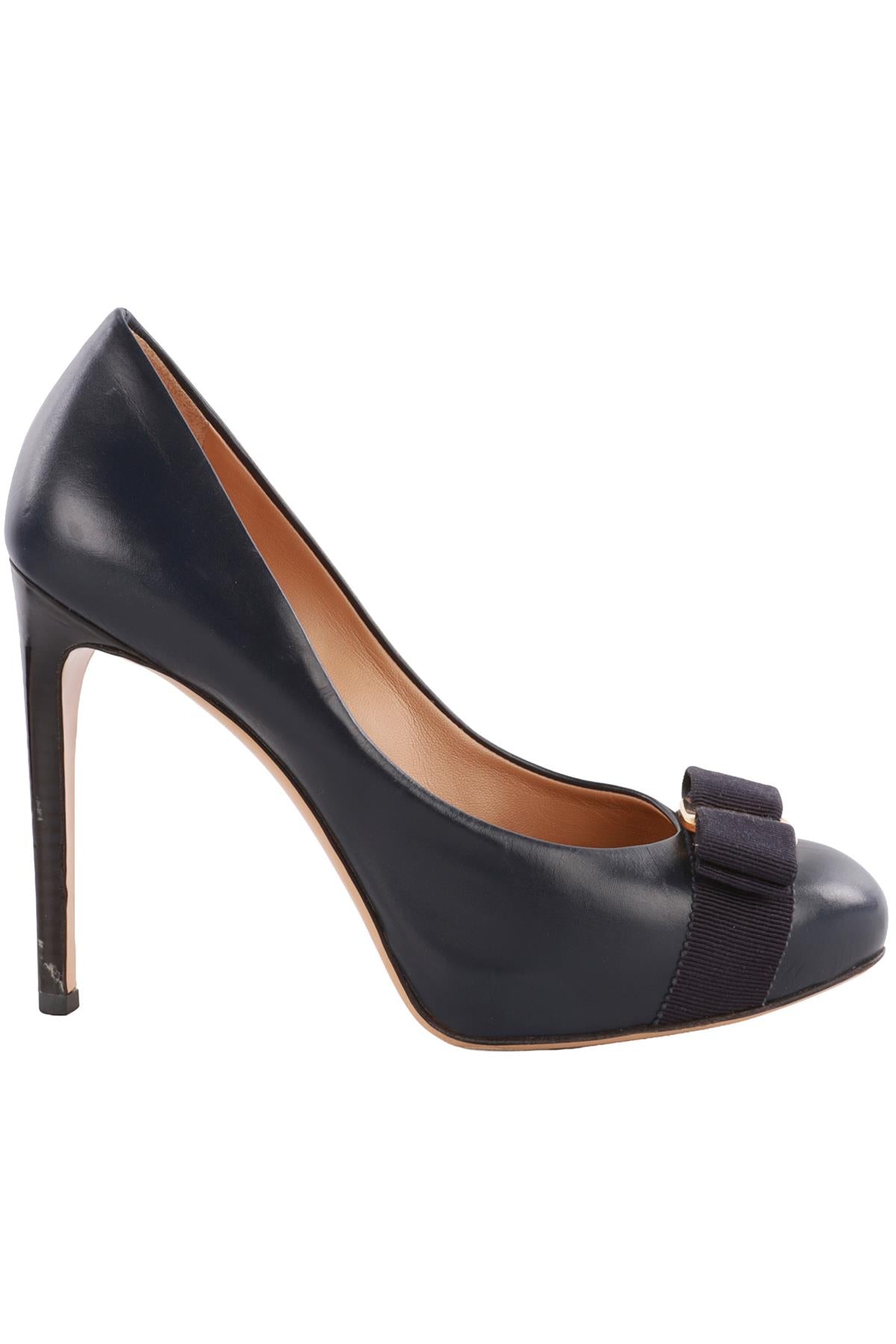 SALVATORE FERRAGAMO NAVY LEATHER PUMPS US 7 EU 37.5 UK 4