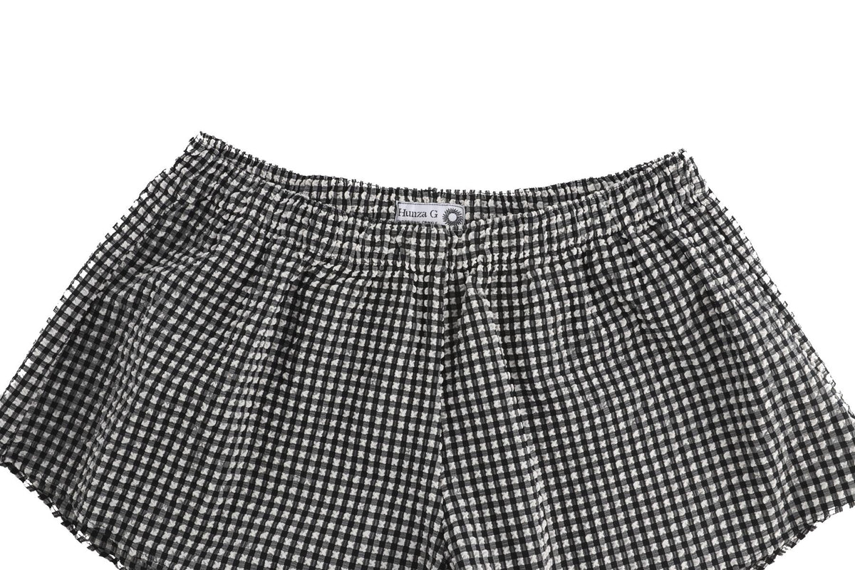 HUNZA G BLACK SEERSUCKER SHORTS SMALL/MEDIUM