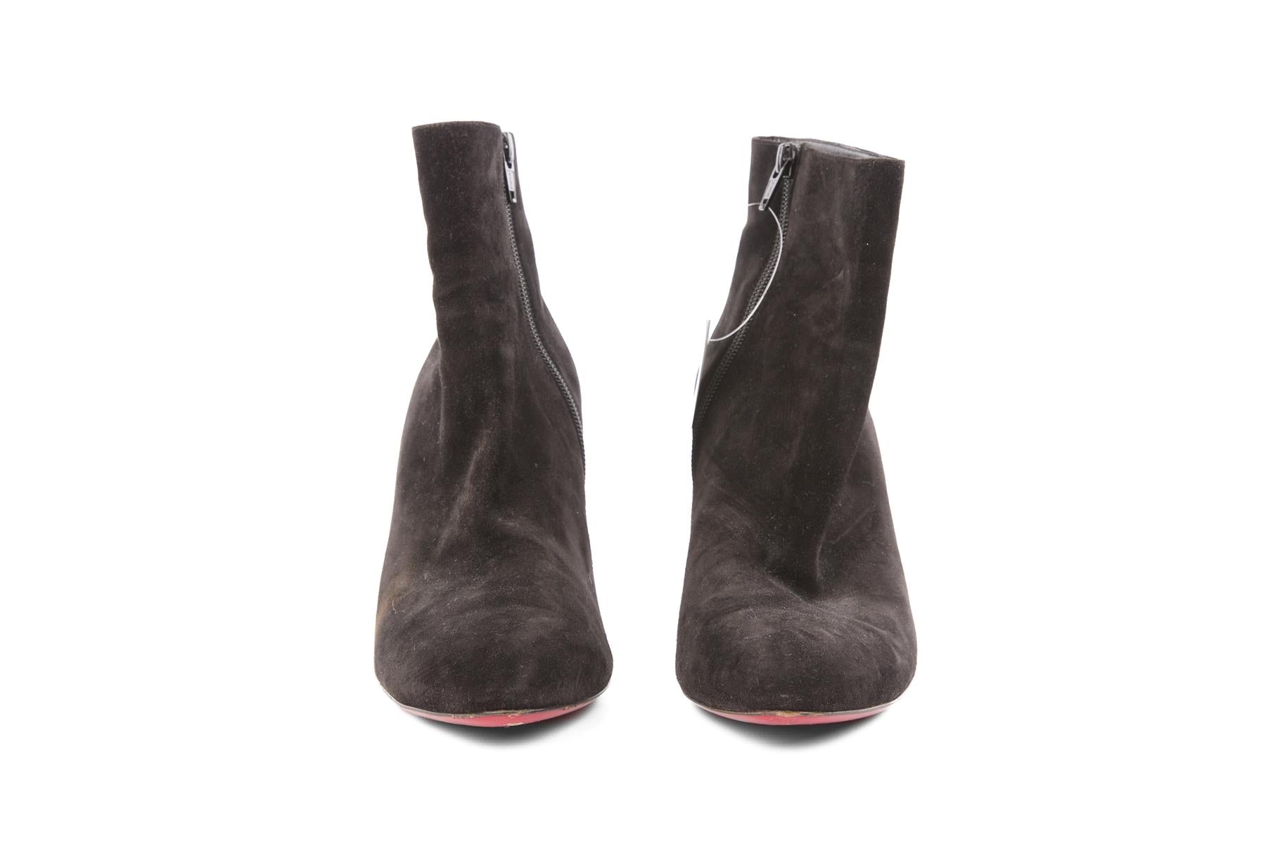 CHRISTIAN LOUBOUTIN BLACK SUEDE ANKLE BOOTS EU 39 UK 6 US 9