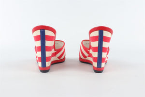 CHANEL RED 2010 CANVAS WEDGE SANDALS EU 38.5 UK 5.5 US 8.5