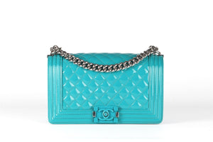 CHANEL TEAL 2015 BOY MEDIUM QUILTED PATENT LEATHER SHOULDER BAG