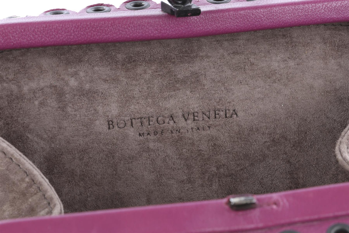 BOTTEGA VENETA PINK KNOT LEATHER CLUTCH