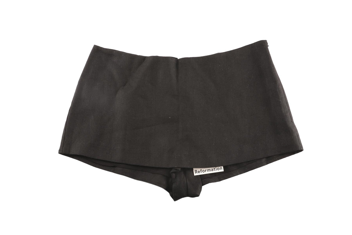 REFORMATION BLACK LINEN SHORTS US 2 UK 6