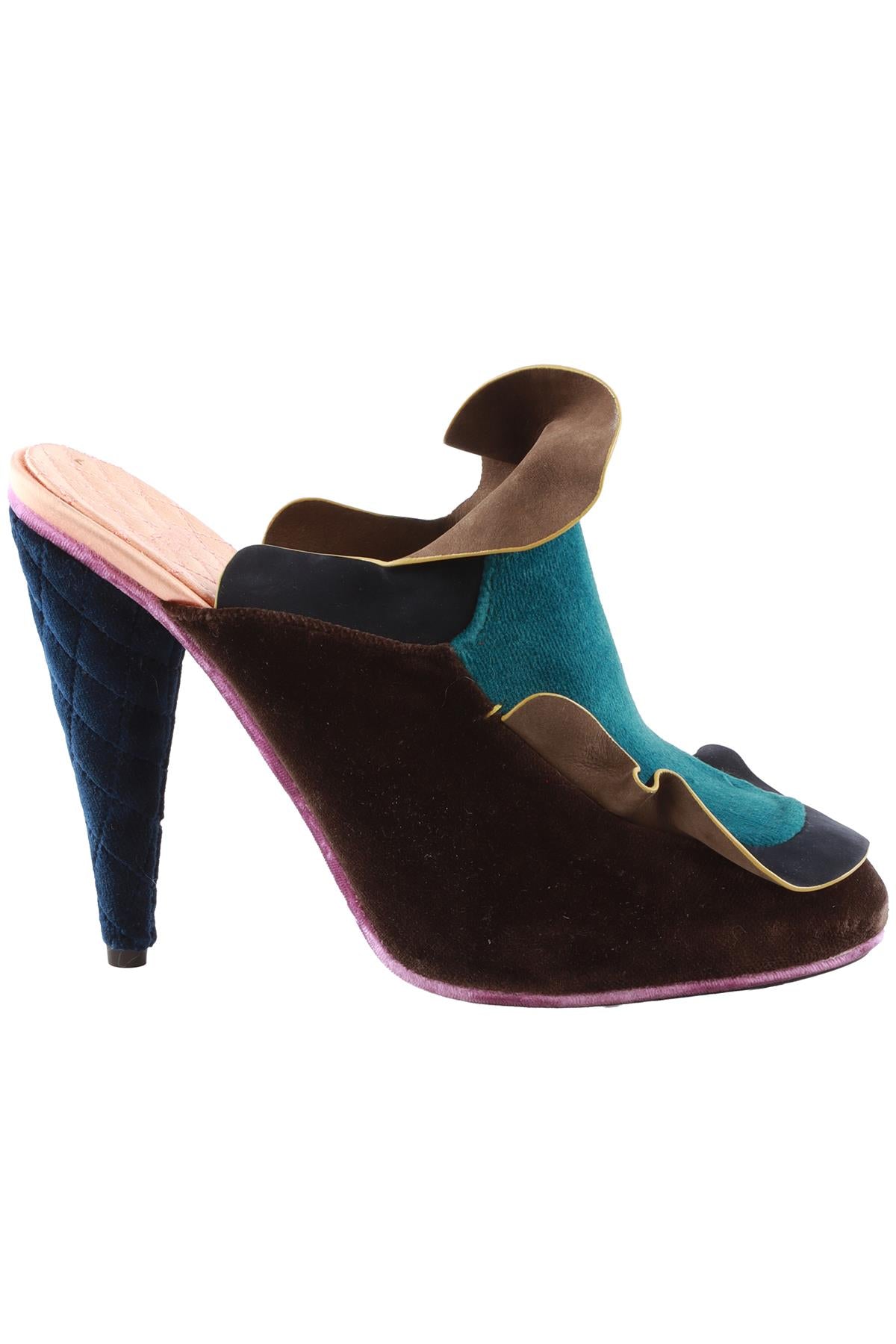 FENDI MULTI VELVET PUMPS EU 39.5 UK 6.5 US 9.5