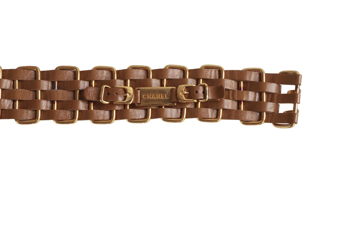 CHANEL BROWN 2001 LEATHER AND GOLD TONE WAIST BELT