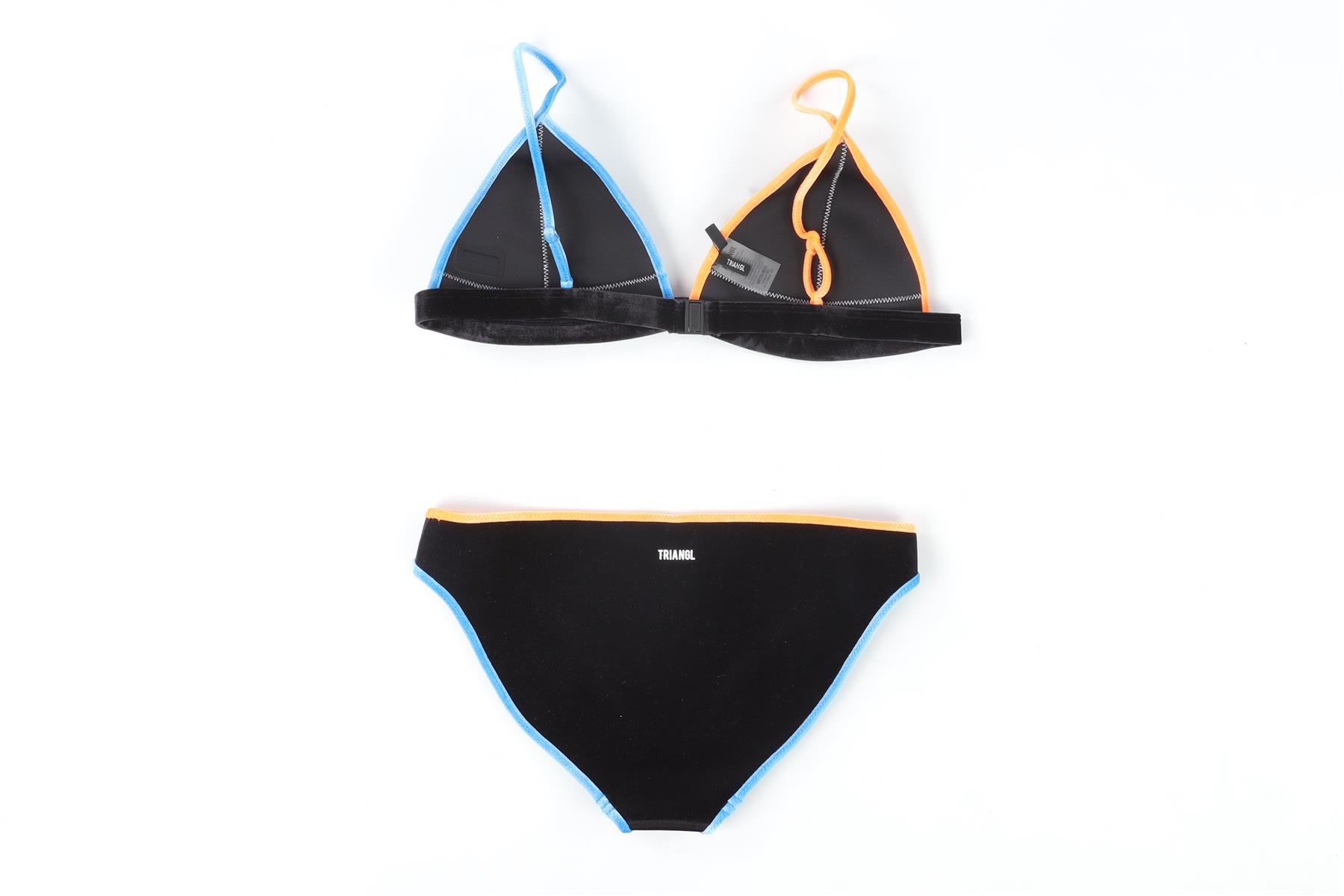 TRIANGLE BLACK BIKINI LARGE-XLARGE
