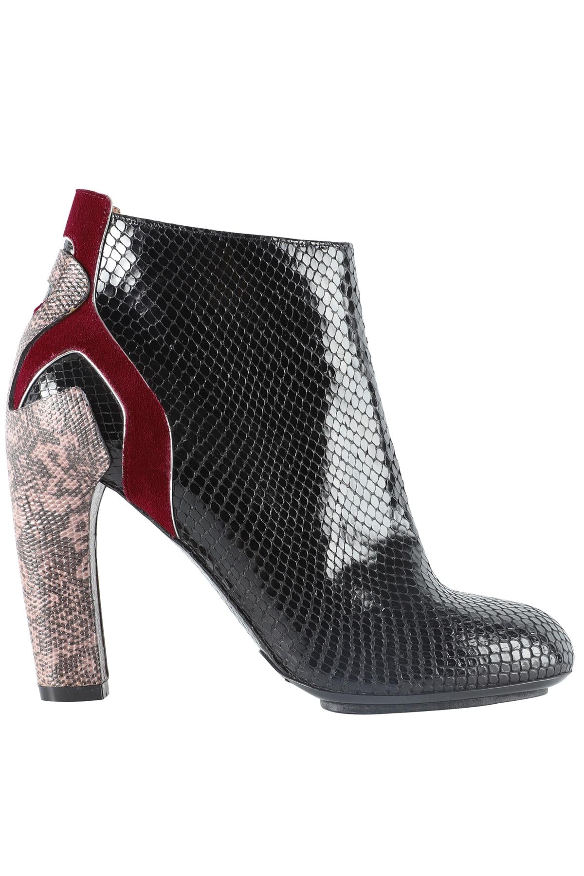 DRIES VAN NOTEN BLACK LEATHER ANKLE BOOTS EU 39 UK 6 US 9