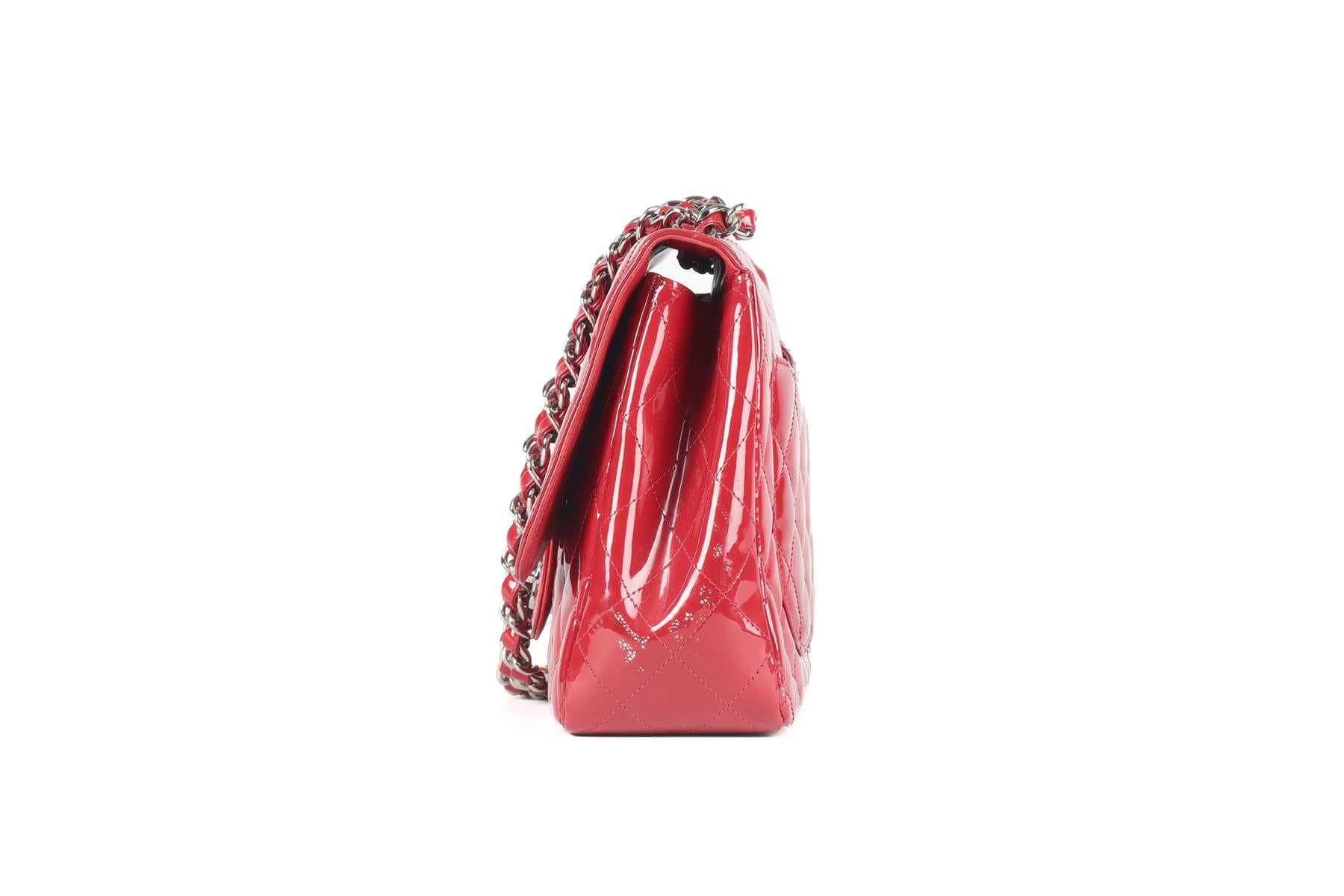 CHANEL RED 2010 CLASSIC JUMBO SINGLE FLAP PATENT LEATHER SHOULDER BAG