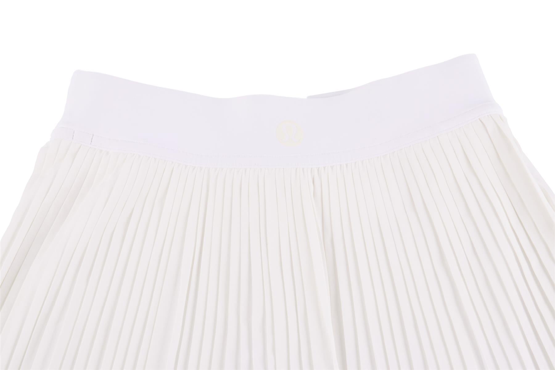 LULULEMON WHITE MINI SKIRT US 0 UK 4