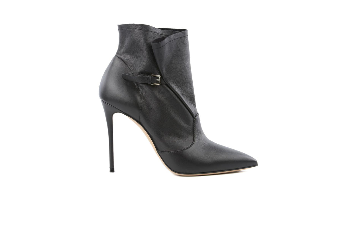 CASADEI BLACK LEATHER ANKLE BOOTS EU 39 UK 6 US 9